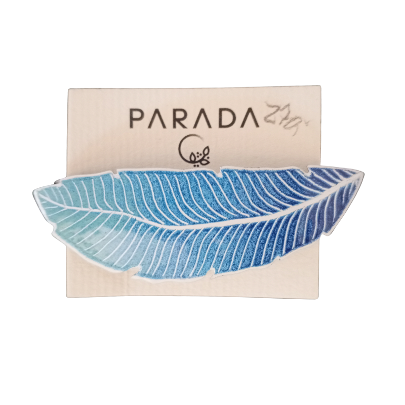 Smaltovaná spona - pírko modré